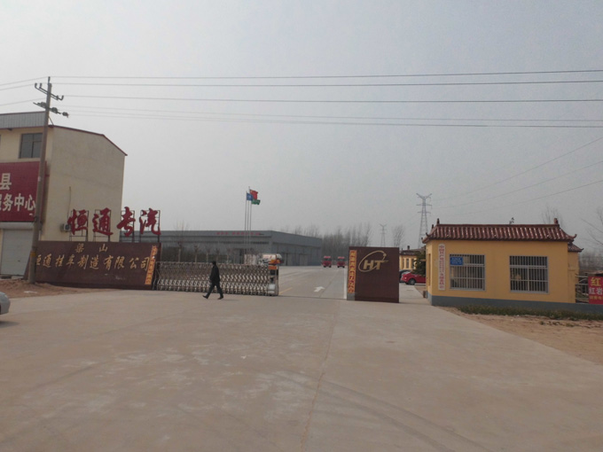 廠(chǎng)區(qū)正門(mén)