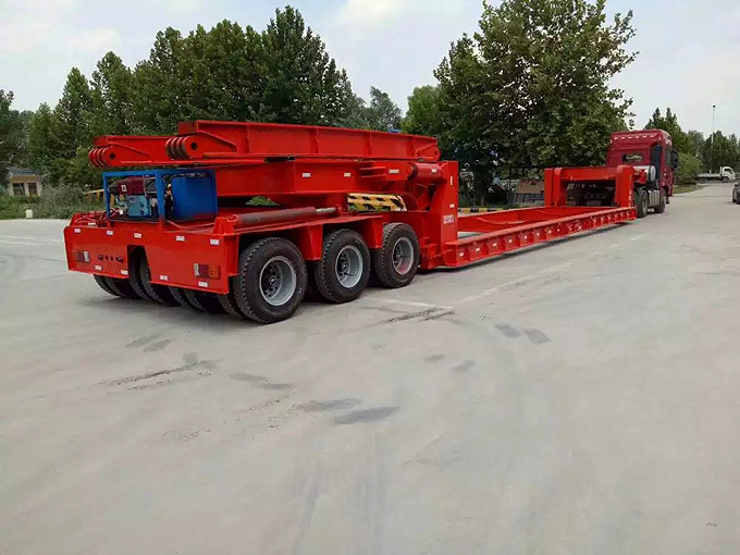 大件運(yùn)輸車